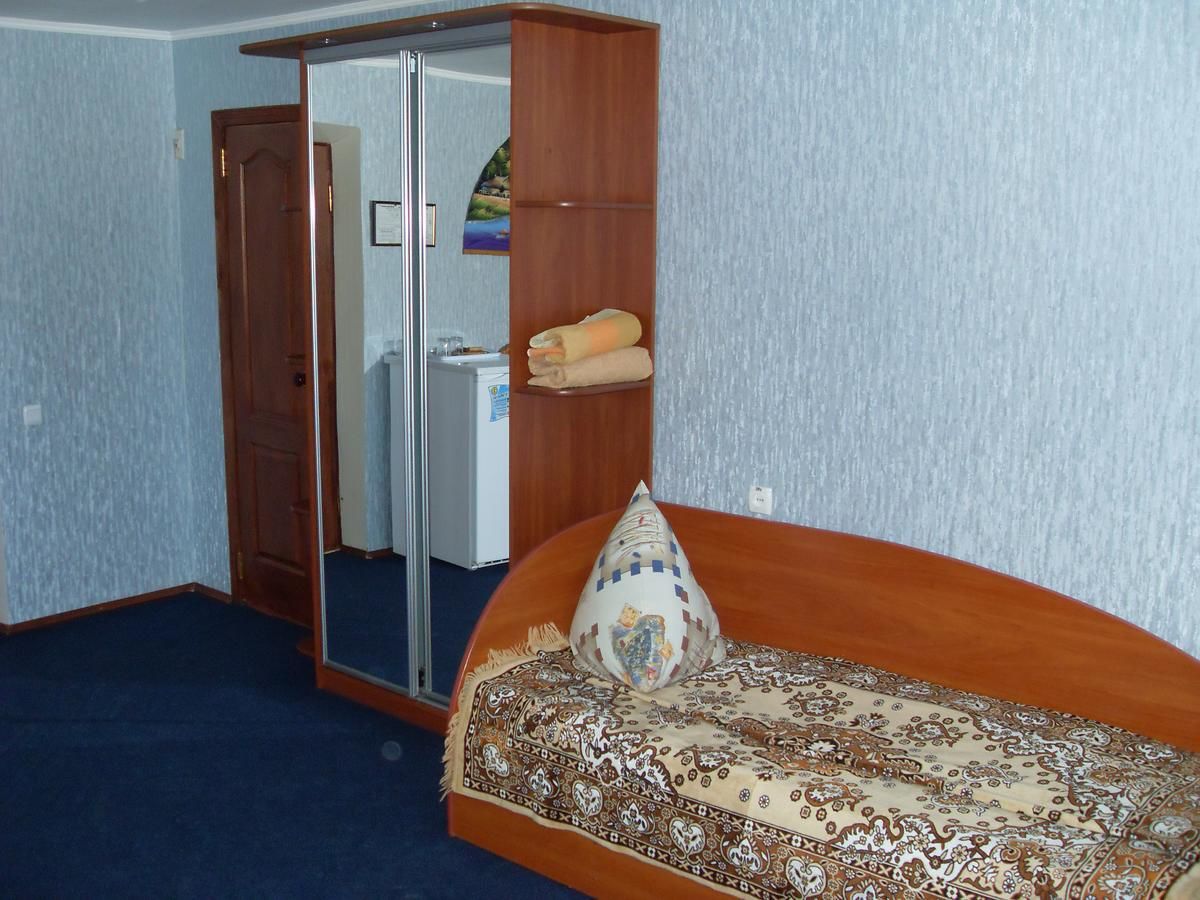 Отель Hotel 