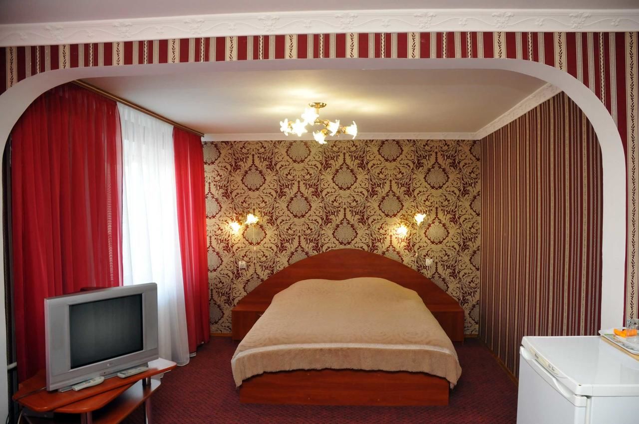 Отель Hotel 